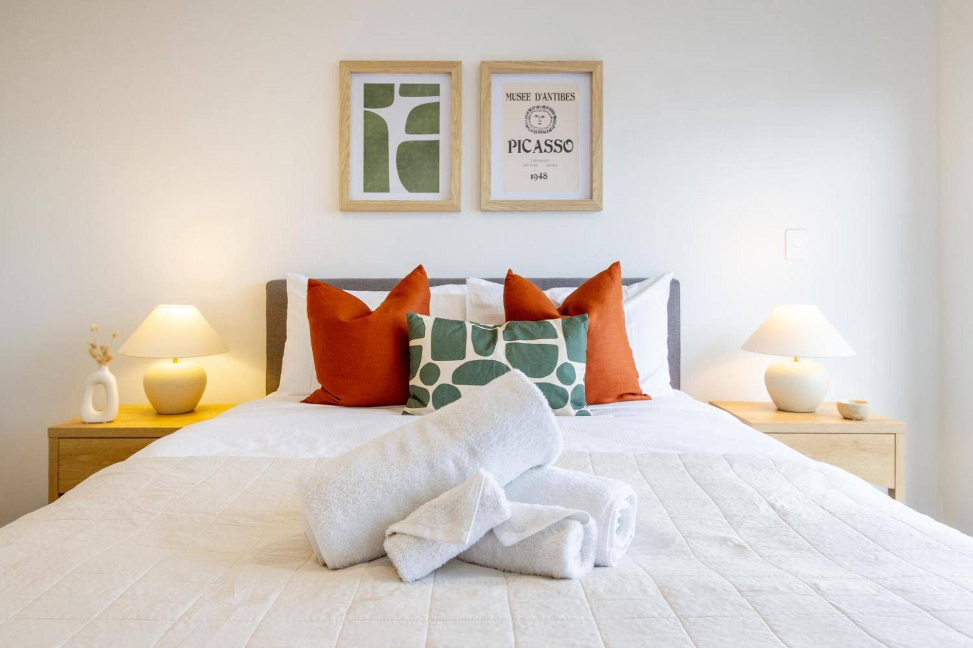 شقة 2 Bed, 2 Bath W Sofa Bed - Great Cafes Nearby كريستتشيرش المظهر الخارجي الصورة